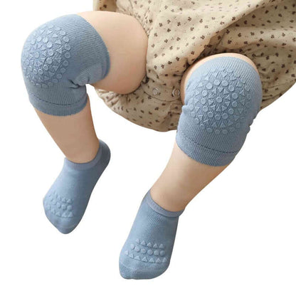 Crawling safety gear: baby knee pads and anti-slip socks