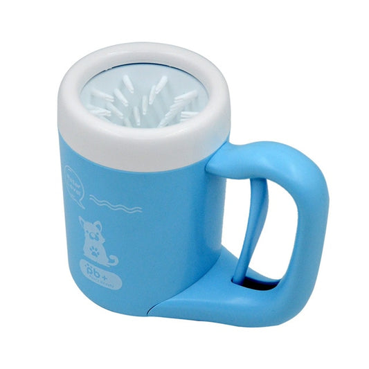 Keep your home clean with our outdoor-friendly dog paw cleaner cup
